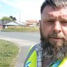 Derbyshire residents urged not to mow public spaces after Reform councillor cuts roundabout grass