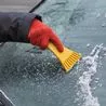 Car de-icing hack goes viral but expert warns it could be dangerous