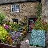 &apos;Plague village&apos; in Derbyshire where lovers met at lockdown boundary to avoid Black Death