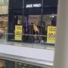 Top fashion retailer holding closing down sale at Derbion store
