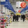 Tesco staff issued with 'ban' as supermarket looks to crack down on habit