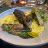 Bad chicken and overcooked mussels cost us £50 per person at Leddy&apos;s in Melbourne